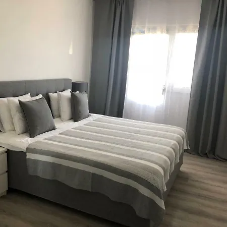 Apartments Aman Makarska Buitenkant foto